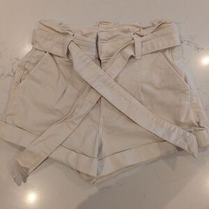 Express Women's High-Waist Paperbag Tie-Belt Shorts — Cream (size 4)